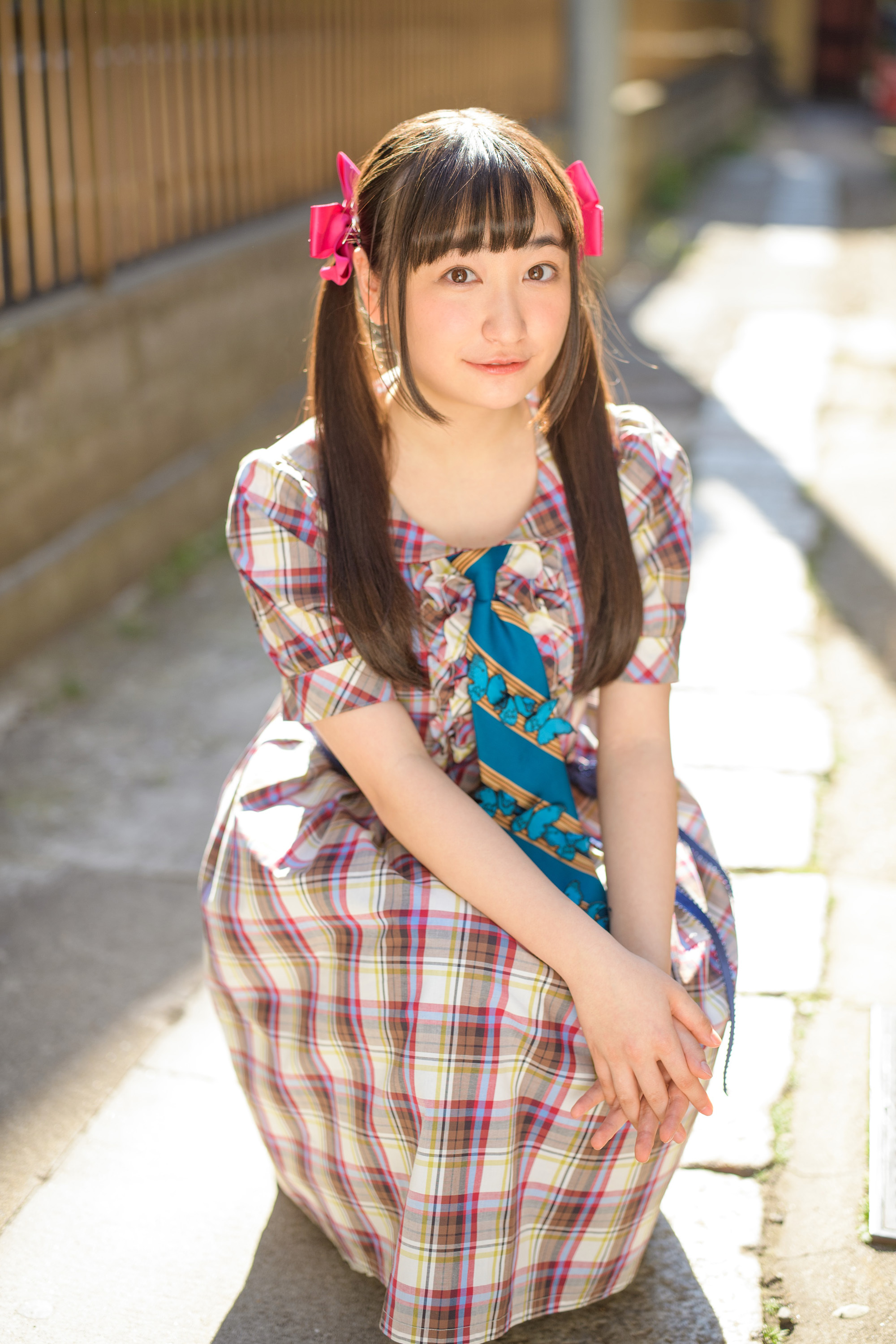 高尾奏音的写真