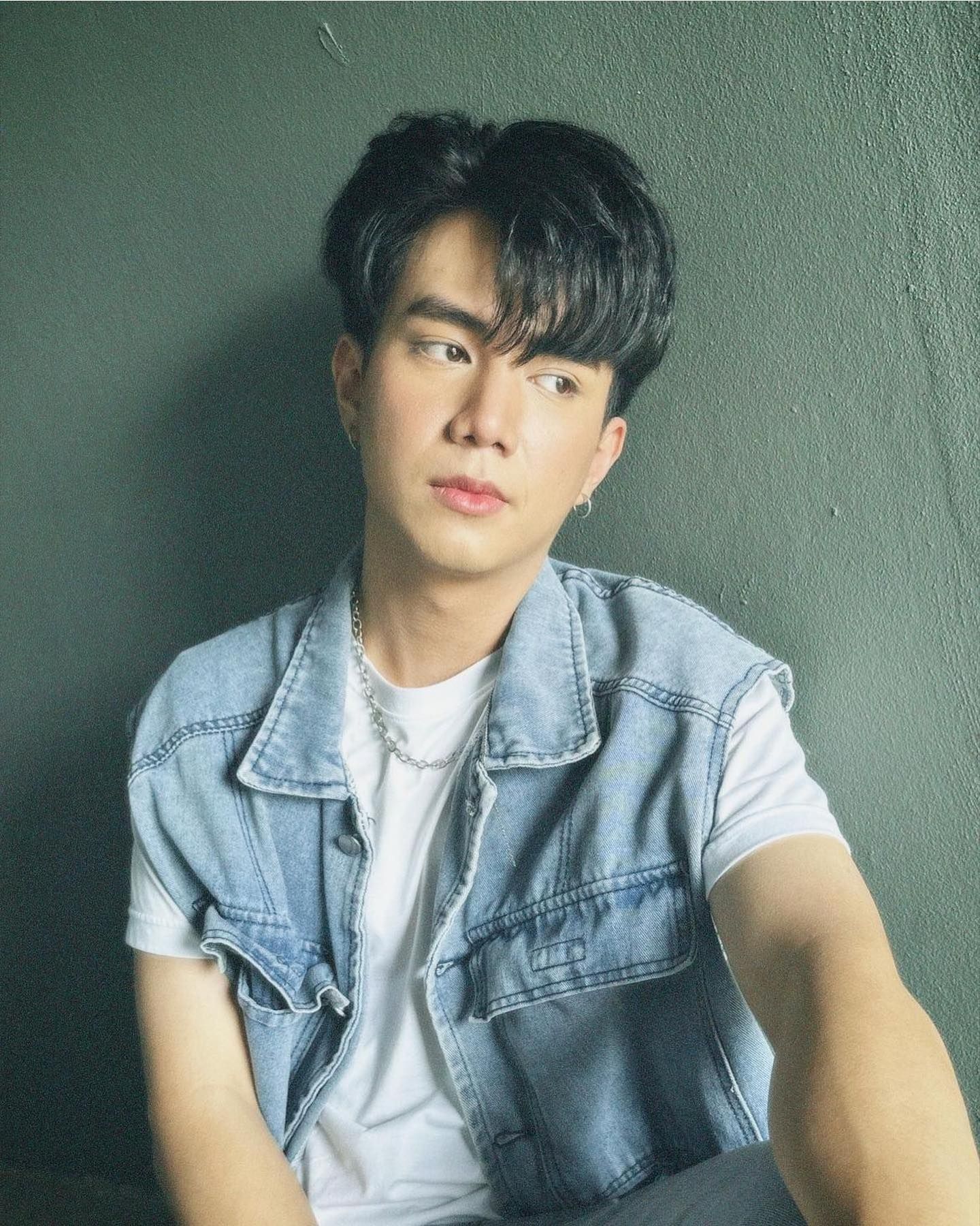 福斯·卡沙讷·皮澈索蓬的写真