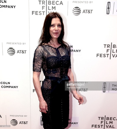 梅罗拉·沃特斯的写真