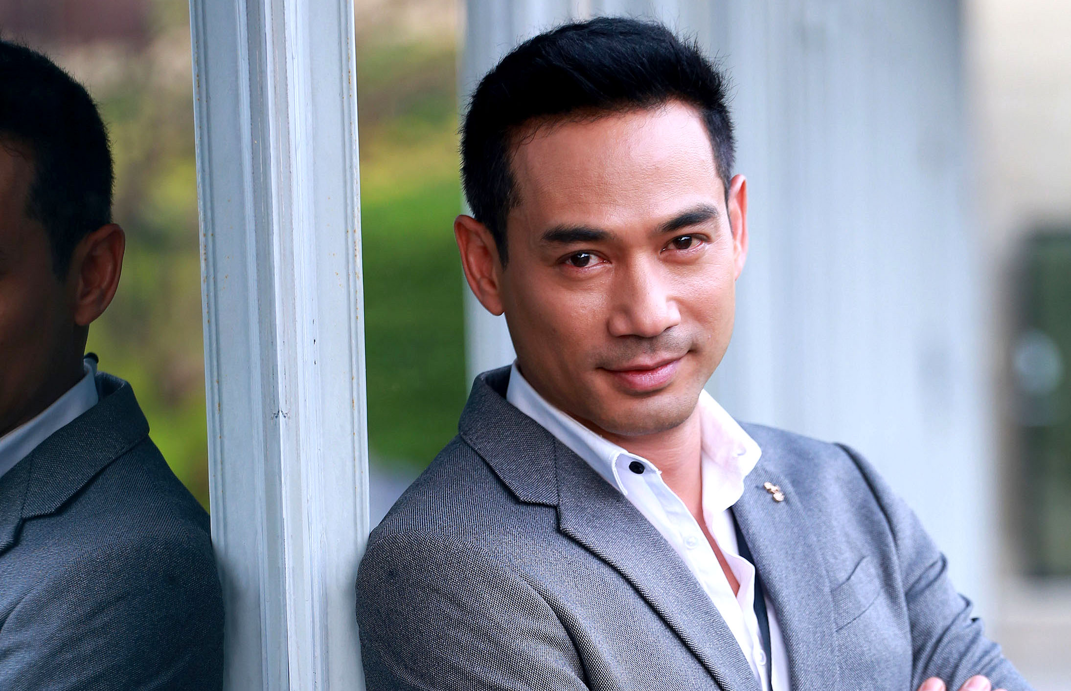 提拉帕·萨扎顾的写真