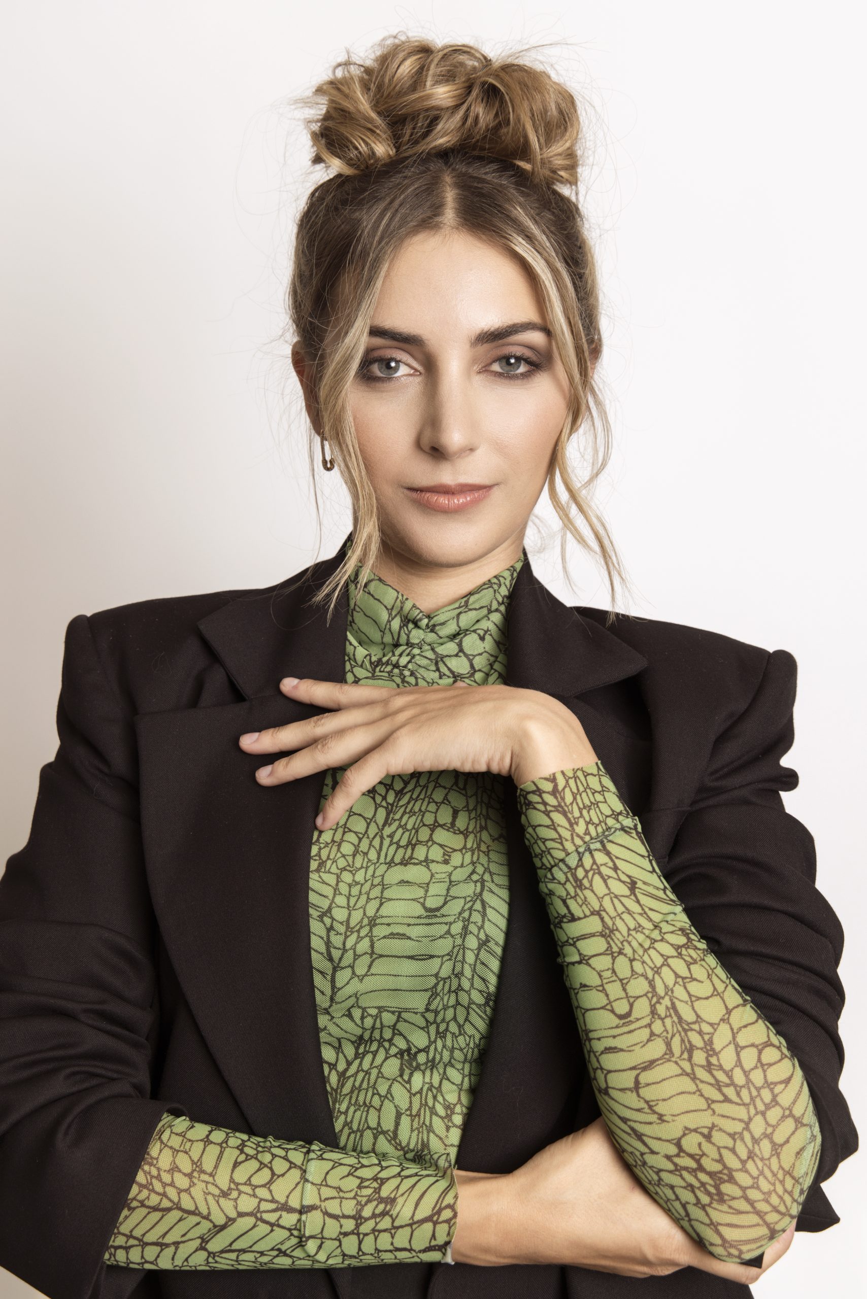 艾梅莉娅·哈特福德的写真