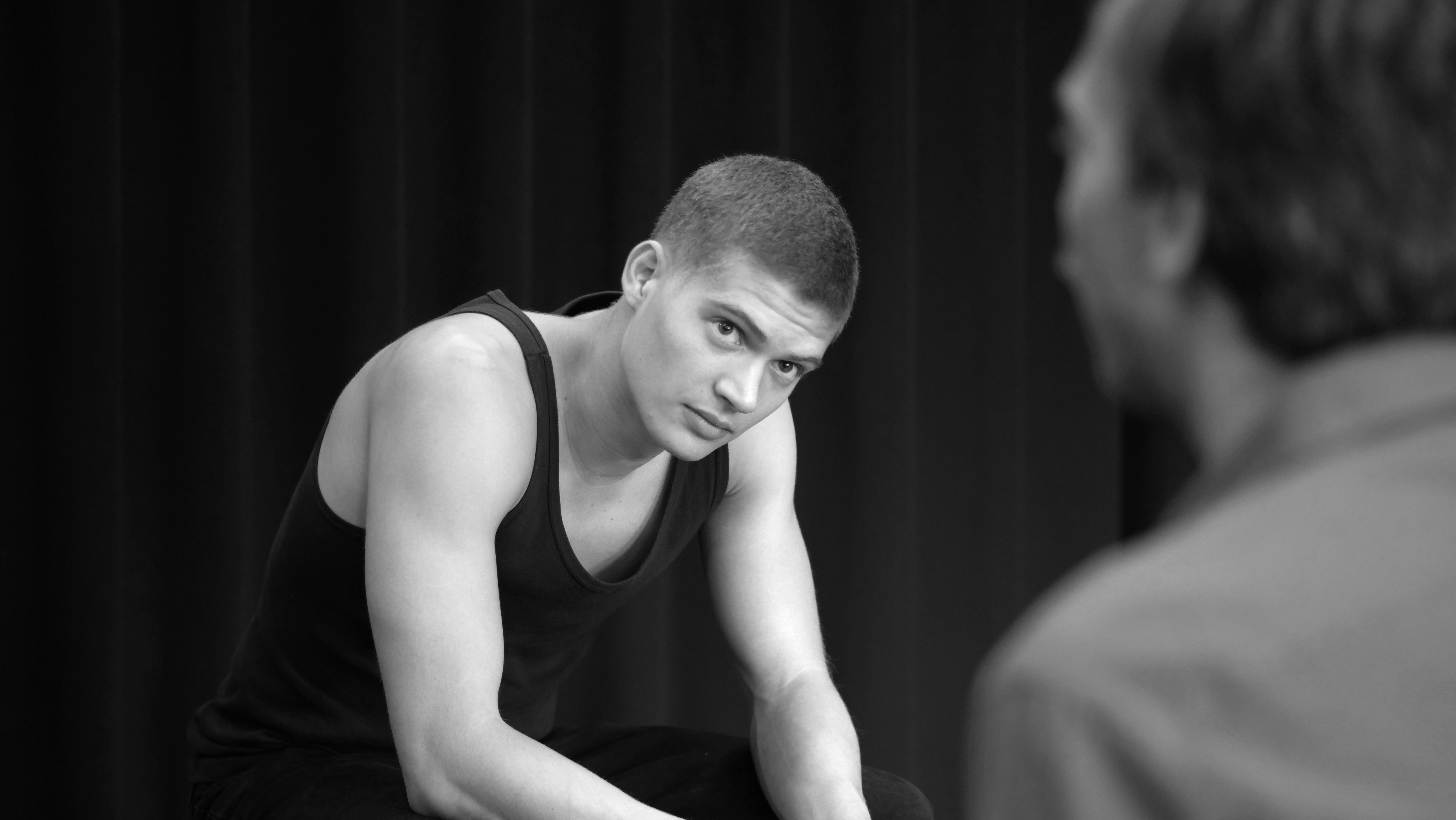 乔舒亚·斯特拉多斯基的写真