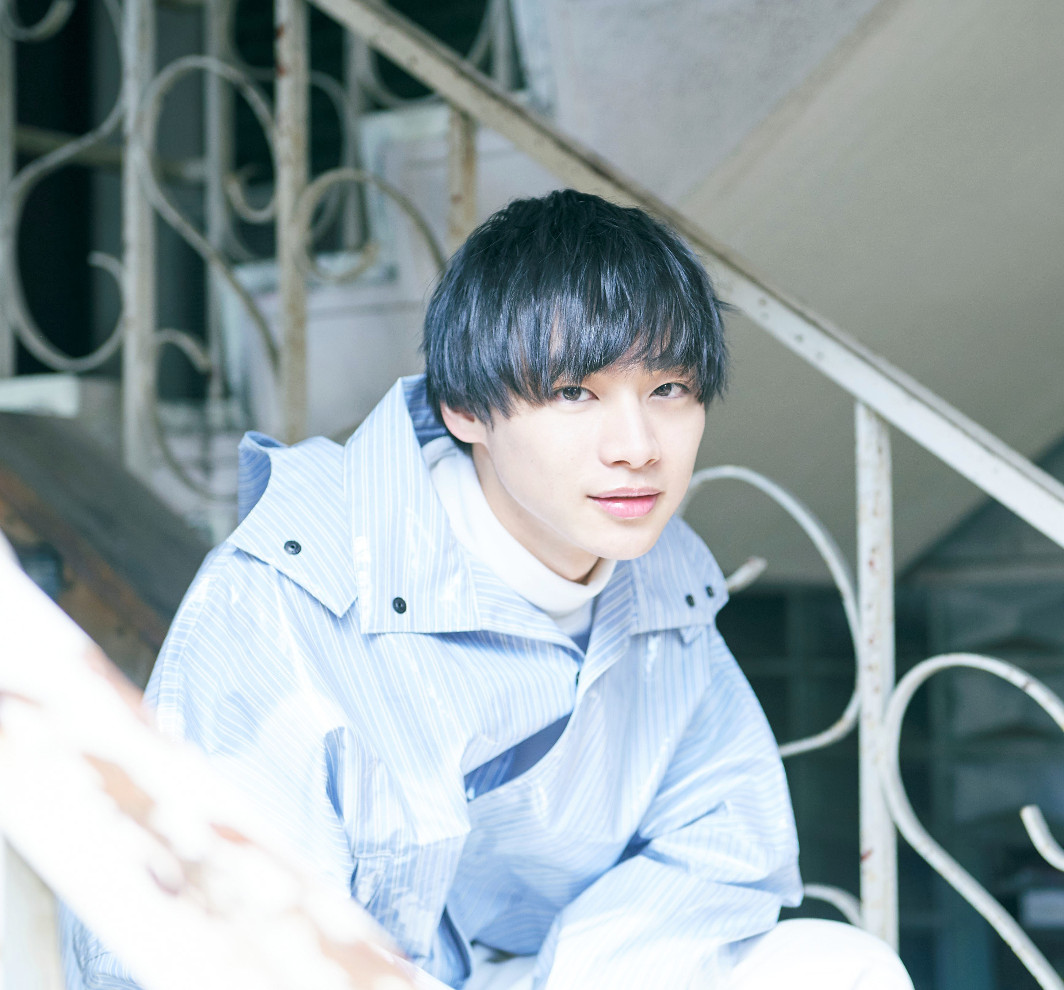 平井亚门的写真