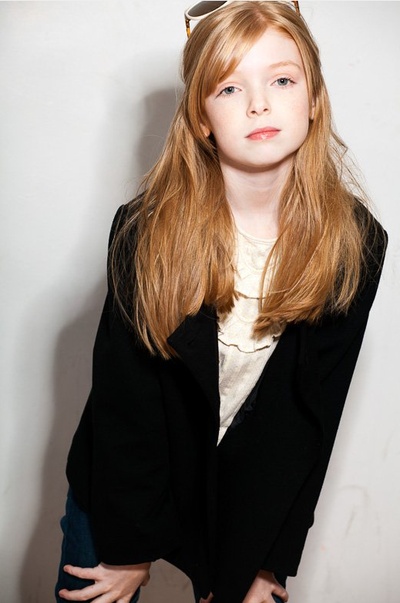 麦肯泽·布鲁克·史密斯的写真