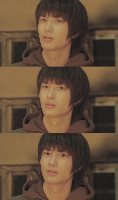 冈田将生的写真-《重力小丑》