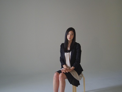 三吉彩花的写真