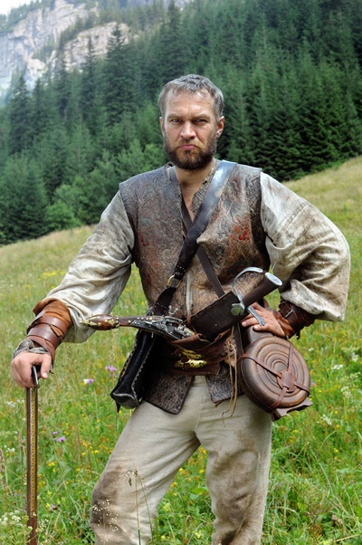 米哈乌·热布罗夫斯基的写真