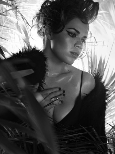 亚美莉卡·费雷拉的写真