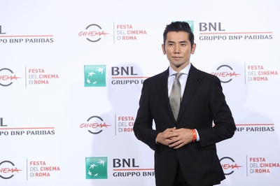 本木雅弘的写真