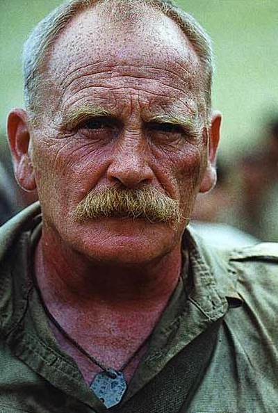 詹姆斯·卡沙莫的写真