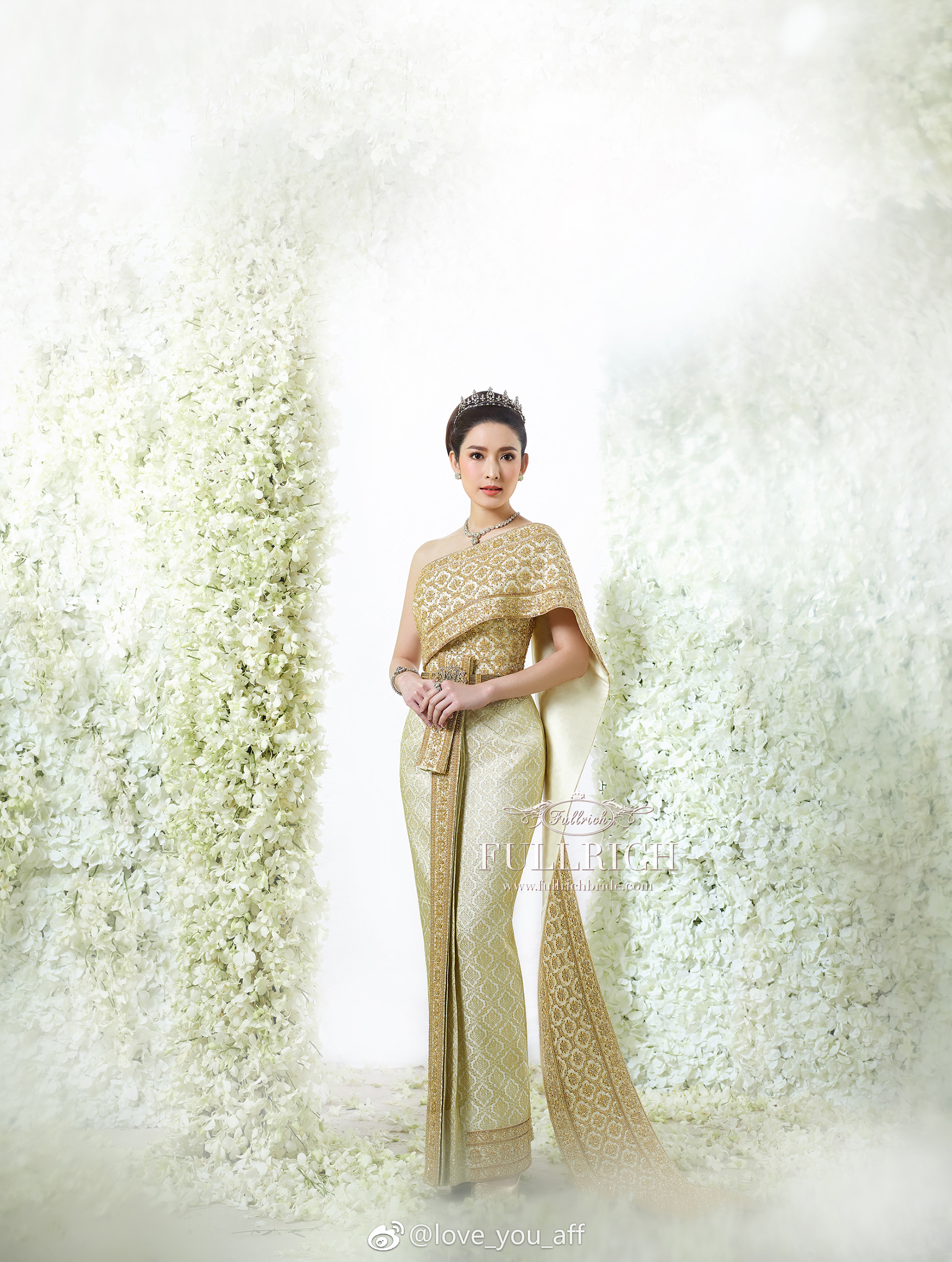 泰莎昂·派索克乔纶的写真