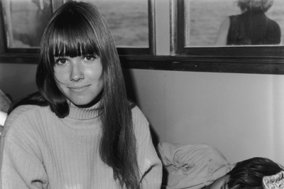 芭芭拉·赫希的写真