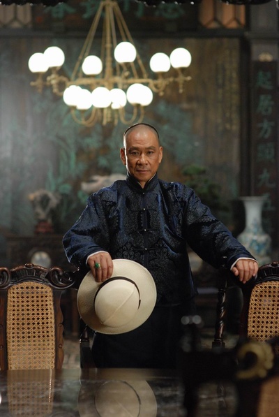 王学圻的写真-《十月围城》剧照