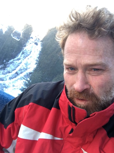 马克斯·马蒂尼的写真