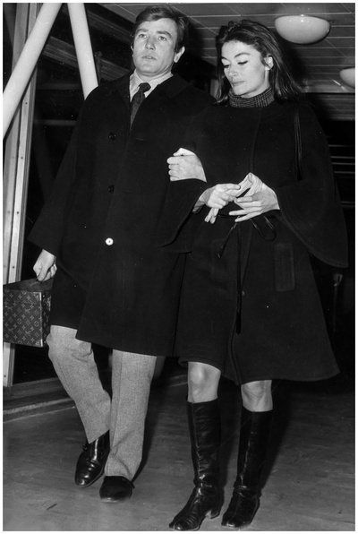 阿尔伯特·芬尼的写真