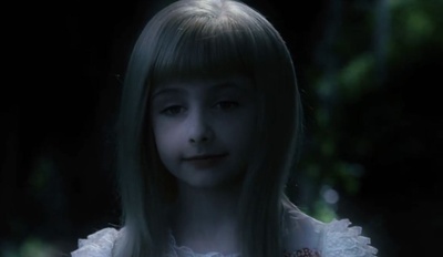 海利·安妮·内尔森的写真-小安妮