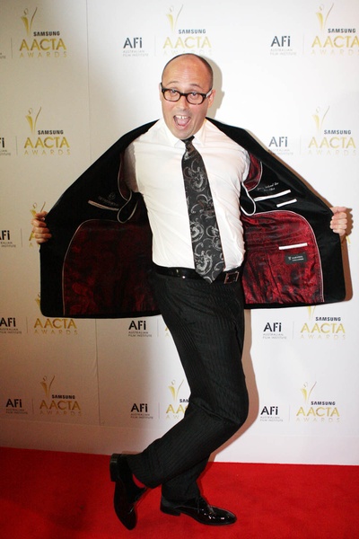 亚当·艾略特的写真-快到怪叔叔怀里来~~