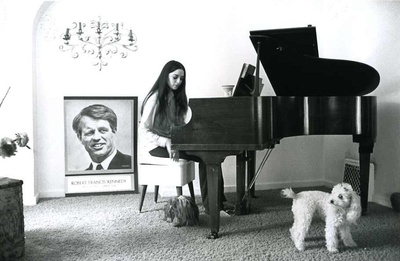 安吉拉·卡特怀特的写真