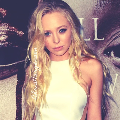 波茜娅·道布尔戴的写真