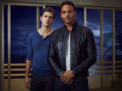 丹尼尔·逊亚塔的写真