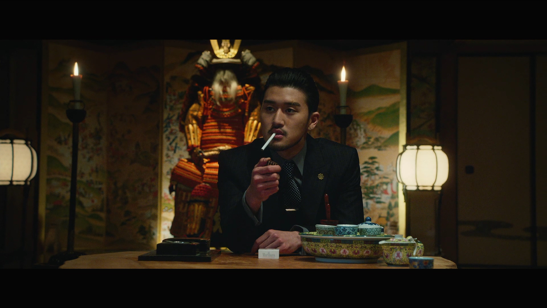 丞威的写真-《肥龍過江》