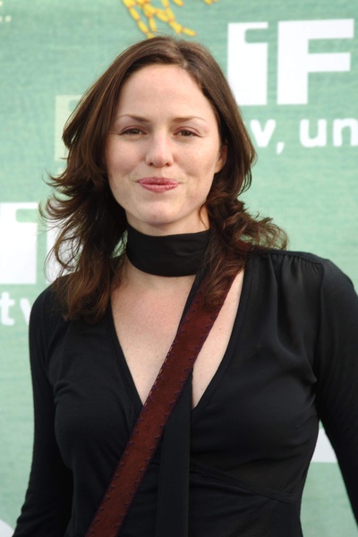 乔雅·福克斯的写真