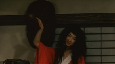 大家由祐子的写真-手握大鸡吧