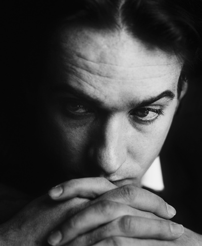 马修·麦克费登的写真