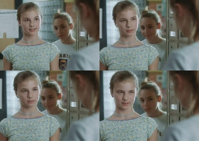 艾米丽·万凯普的写真-young emily in  Lost a...