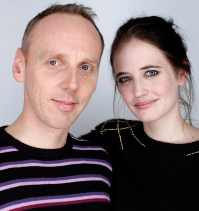 艾文·布莱纳的写真