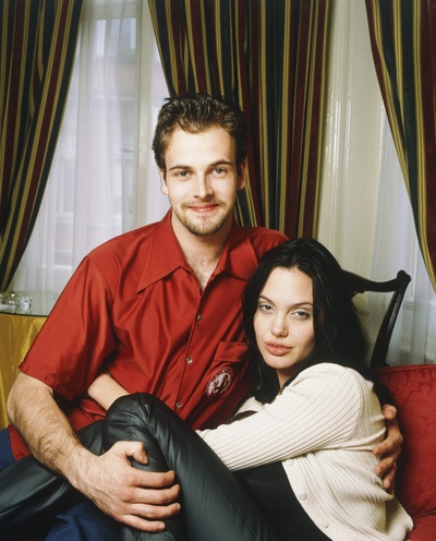 约翰尼·李·米勒的写真