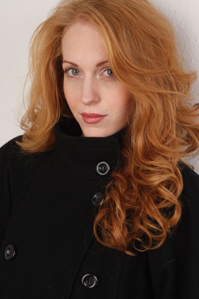 塔玛拉·若兰恩的写真