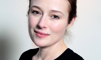 詹妮弗·艾莉的写真-美！