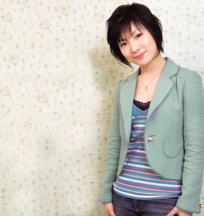 折笠富美子的写真