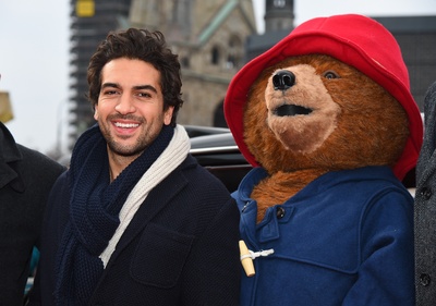 埃利亚斯·穆巴里克的写真