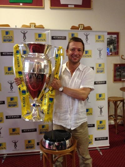 杰里米·西奥伯德的写真-诶我明明看过张啤酒肚...