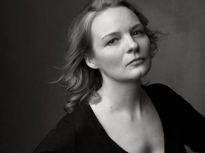 卡拉·西摩的写真