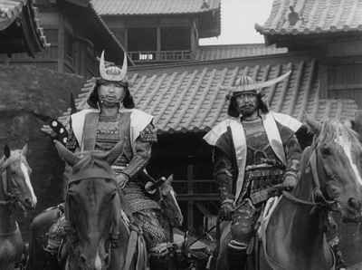 千秋实的写真-蜘蛛巢城