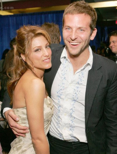 珍妮弗·艾斯波西多的写真