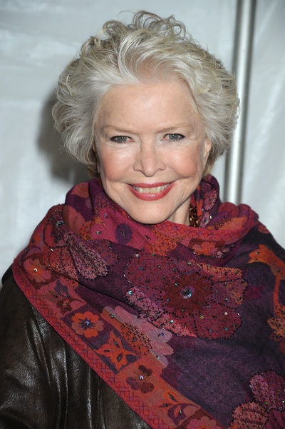 艾伦·伯斯汀的写真