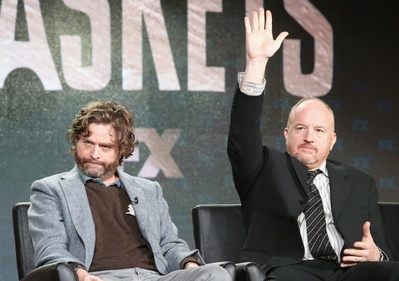 扎克·加利凡纳基斯的写真