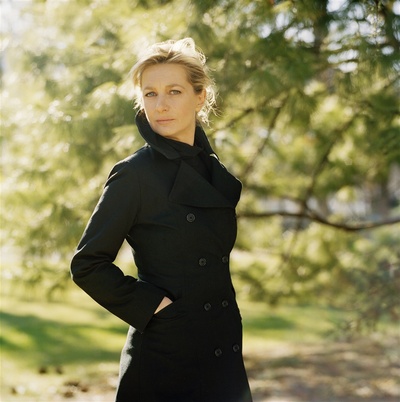 安娜·卢瓦雷的写真