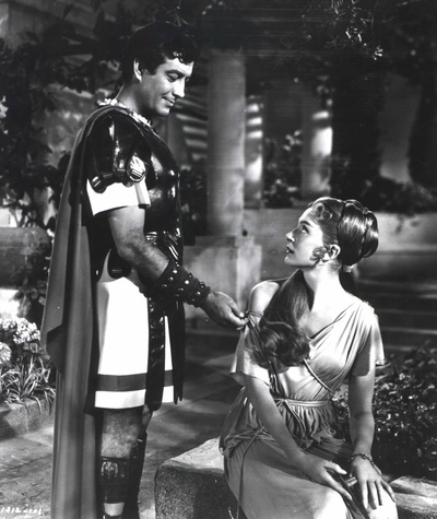 罗伯特·泰勒的写真