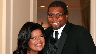 伊薇特·尼科尔·布朗的写真-木有卷发的“Shirley...