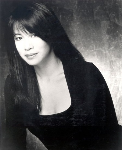 劳伦·汤姆的写真