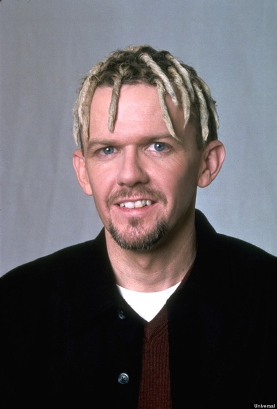 罗伯特·麦克纳夫顿的写真