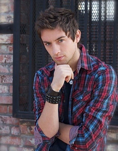 约翰尼·帕卡的写真