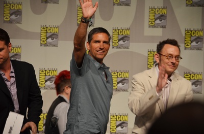 吉姆·卡维泽的写真