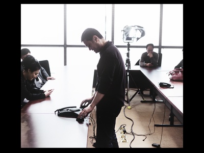 王竞的写真-《万箭穿心》工作剧照