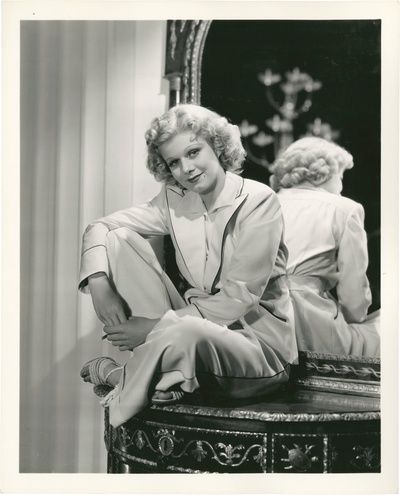 珍·哈露的写真